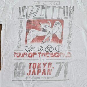 Led zeppelin t shirt